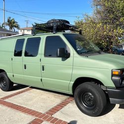 2010 Ford E-250