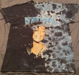 Whitney Huston Tshirt Size Large