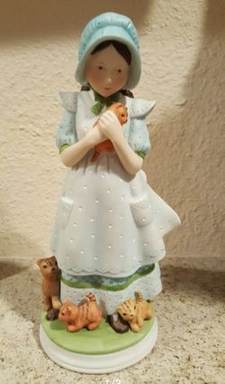 Vintag Holly HOBBIE Porcelain Figurine 1978 Series III