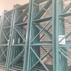 Pallet Racks 