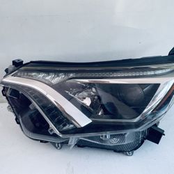 2016-2018 TOYOTA RAV4 LEFT DRIVER SIDE HEADLIGHT HALOGEN OEM