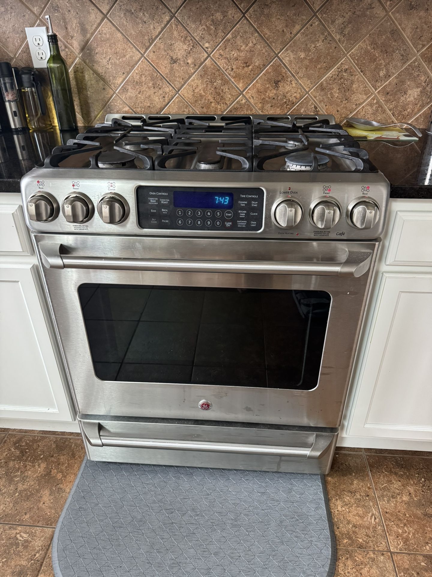 GE Gas Stove