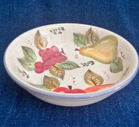 ONEIDA Vintage Fruit Pattern Serving Bowl