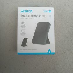 Magnetic Portable Charger SERIES 6