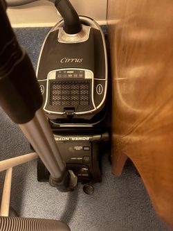 Cirrus VC439 canister vacuum