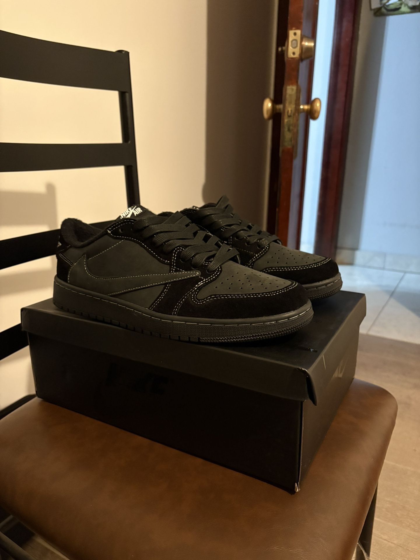 Air Jordan 1 Lows Travis Scott, Black Phantoms