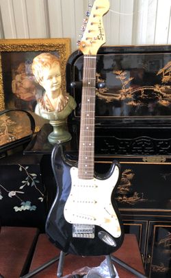 Fender Mini Squire guitar