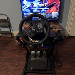 G29 Logitech Steering Wheel.