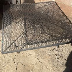 Steel Table Or Plant Table 