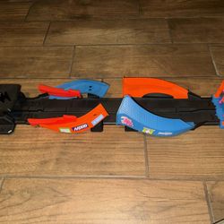 Mattel Disney and Pixar Cars Glow Racers Track Set, Launch & Criss-Cross Playset