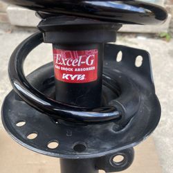 07 Honda CRV KYB Strut Suspension 