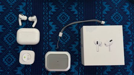 Apple AirPods Pro with Accessories