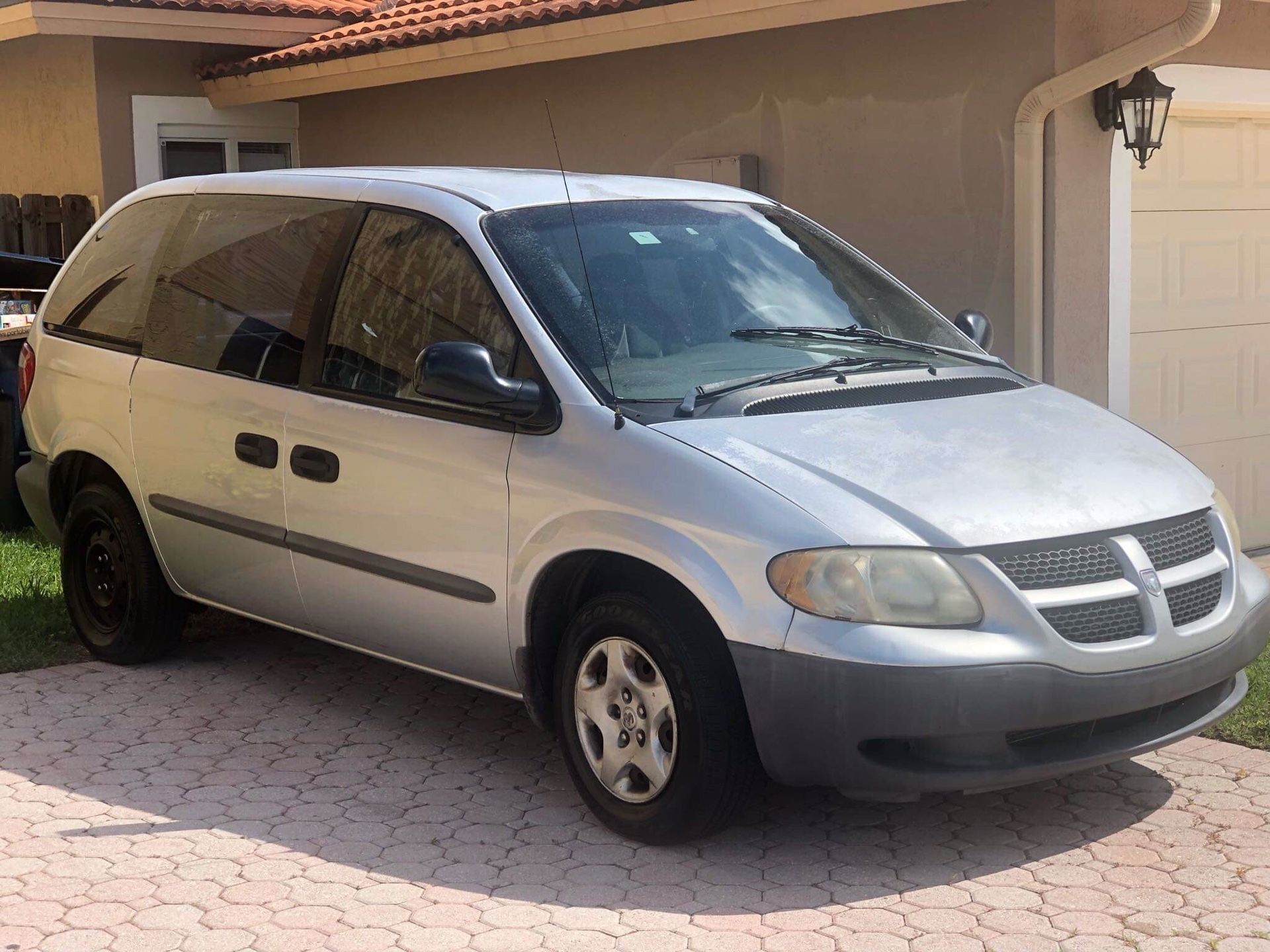 2003 Dodge Caravan