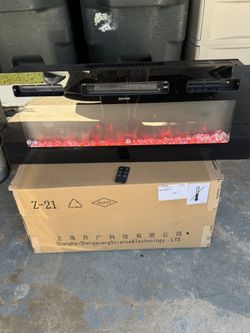 Electronic fireplace with remote