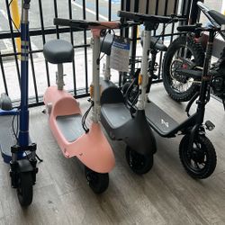 Okai Electric Scooter With Seat