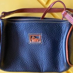 Dooney Burke Leather Handpurse