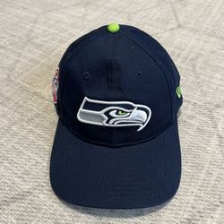 New Era Women’s NFL Football Seattle Seahawks Navy Blue Breast Cancer OSFM Hat