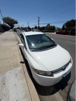 Honda civic 2008 titulo limpio