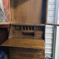 Vintage Ethan Allen secretary desk with hutch