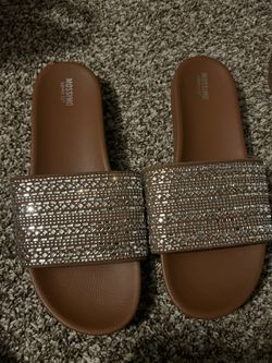 Mosimo Women’s Sandals Size 8