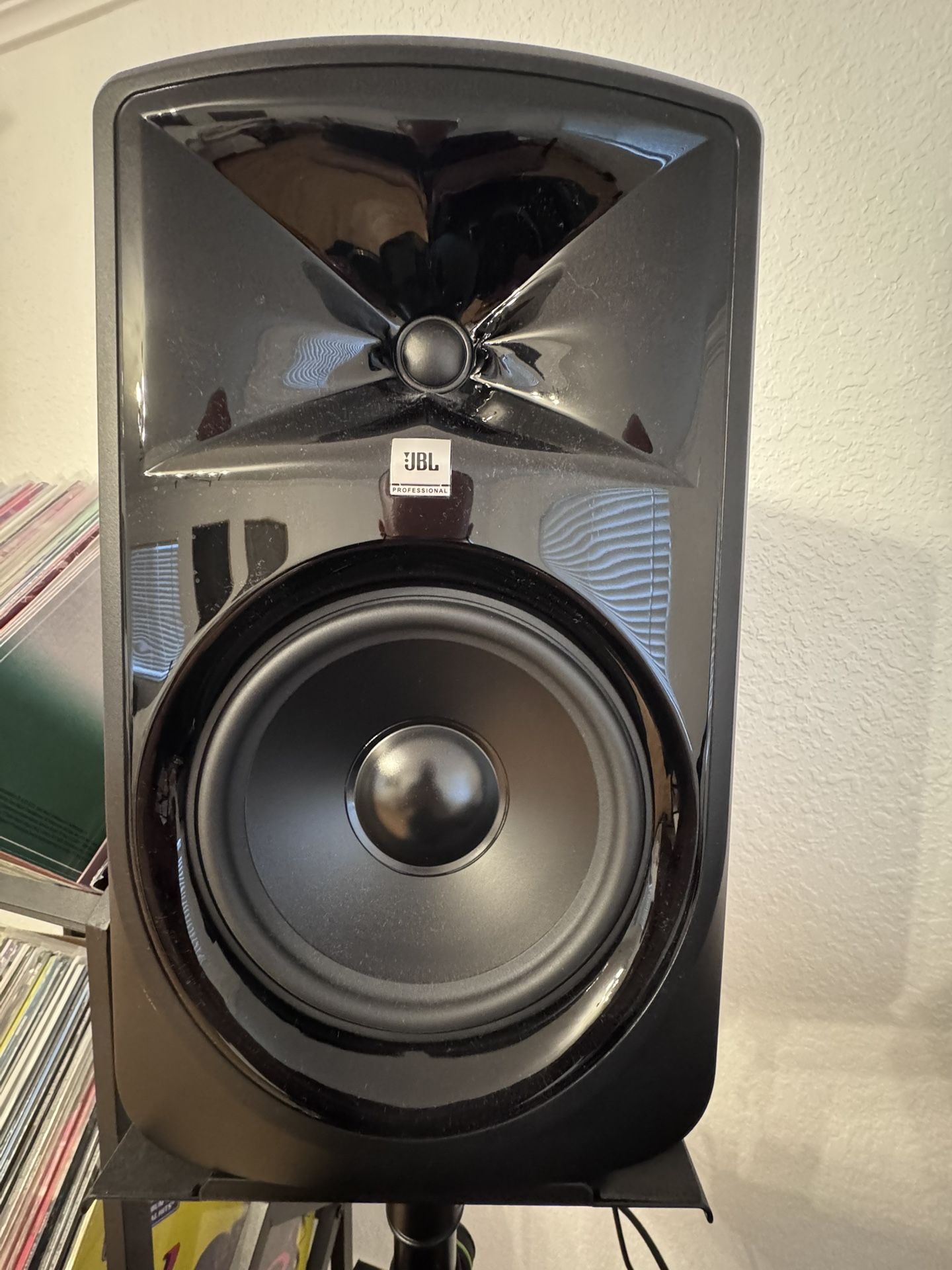 Vendo Mesa DJ Completa. I Sell Complete DJ Table
