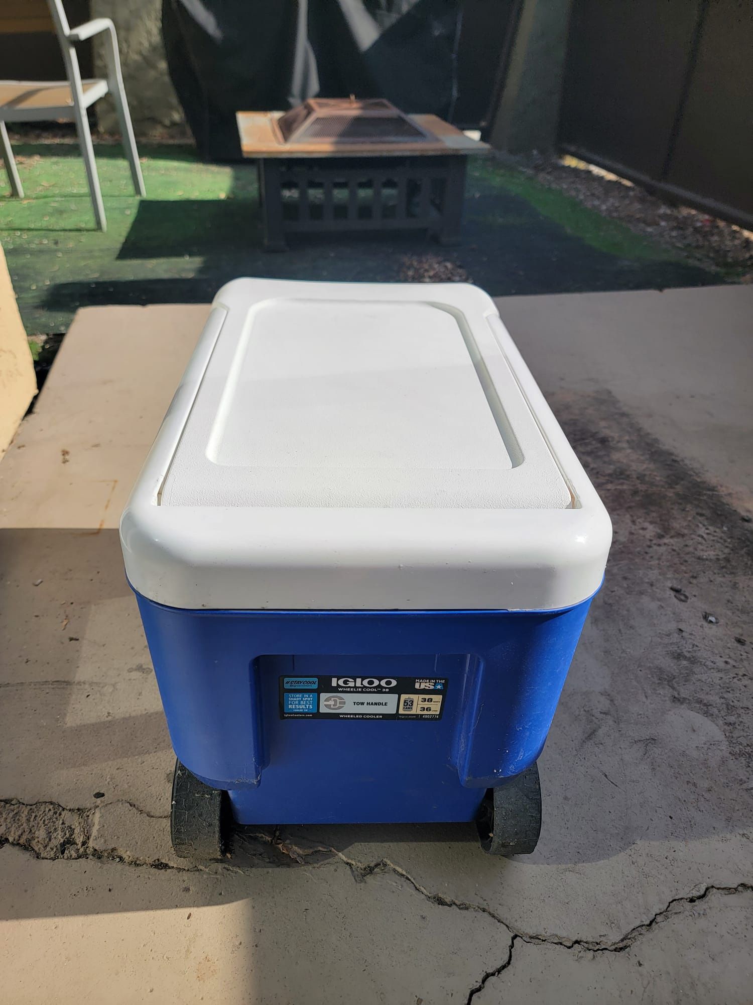Igloo Wheelie Cool 38qt Rolling Cooler