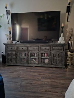 TV Console $150 (plus tv)