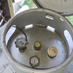 Propane Tank  120 Gallon 