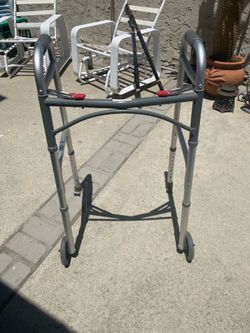 Aluminum folding walker