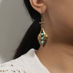 NEW Stunning Gold And Turqouise Stone Statement Women’s Fashion Jewelry Earrings