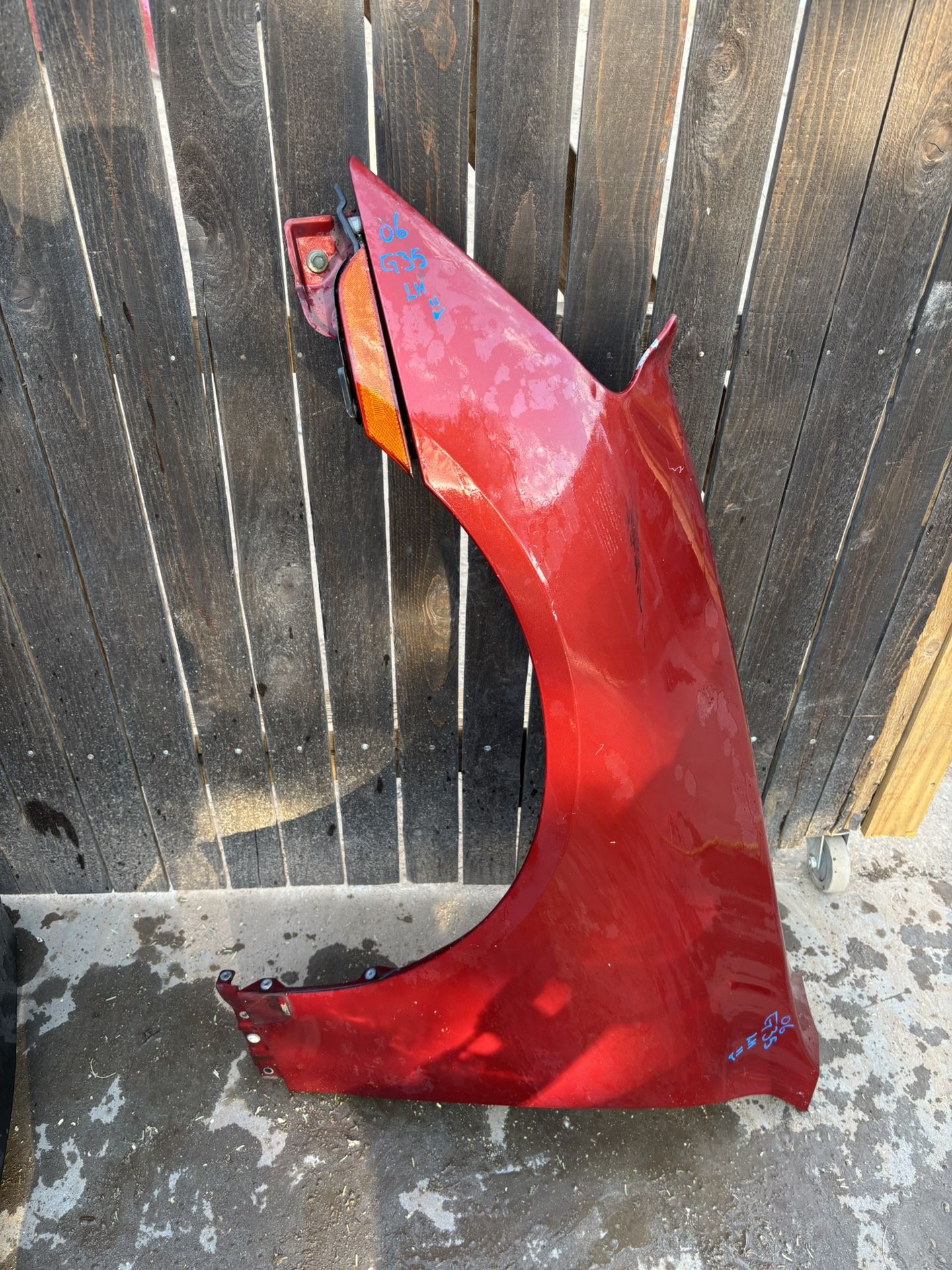 2006 Infiniti G35 LH Fender