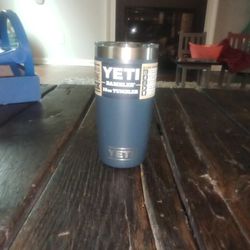 10 Oz Yeti Rambler