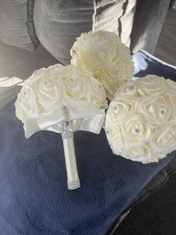 Bouquets -Set Of 3