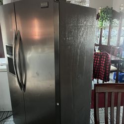 Refrigerator Double Doors