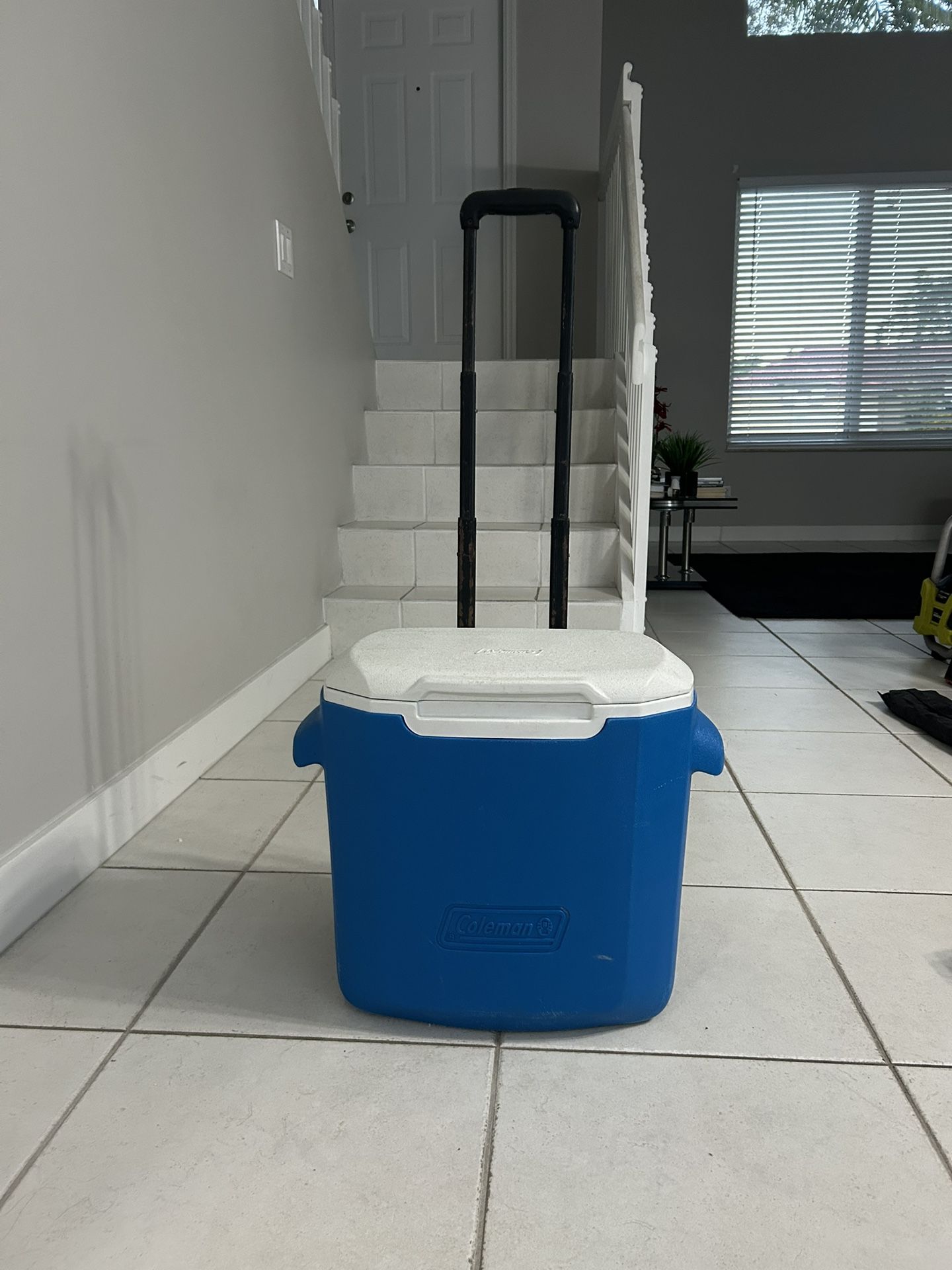 Coleman Rolling Cooler