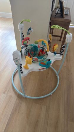 Baby bouncer