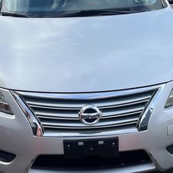 Nissian  Sentra 2013 