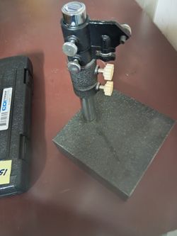 Drop gage surface plate  with 2 type of holders and 2 different diameter post