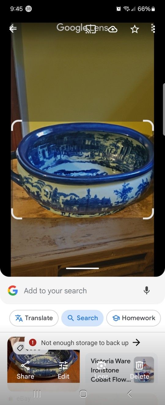 Large chinese blue and White salad bow