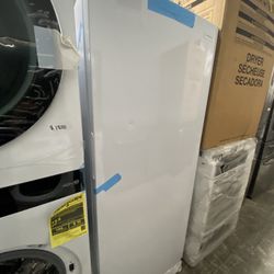 Frigidaire Upright Freezer 13 Cubic Feet