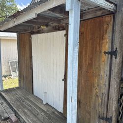 Selling out Spot/ Booth at Market days In Wimberly 