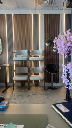 premium dining chairs