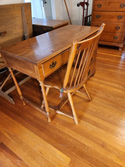 Desk For Office Or Bed Room Plus Matching Chair