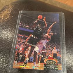 Shaquille O’Neal Topps basketball card Number 201