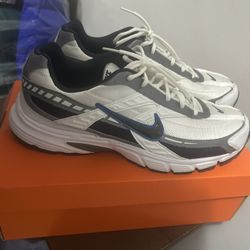 Nike Running Shoes 