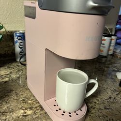 Keurig K-Mini Plus Single Serve K-Cup Pod Coffee Maker,