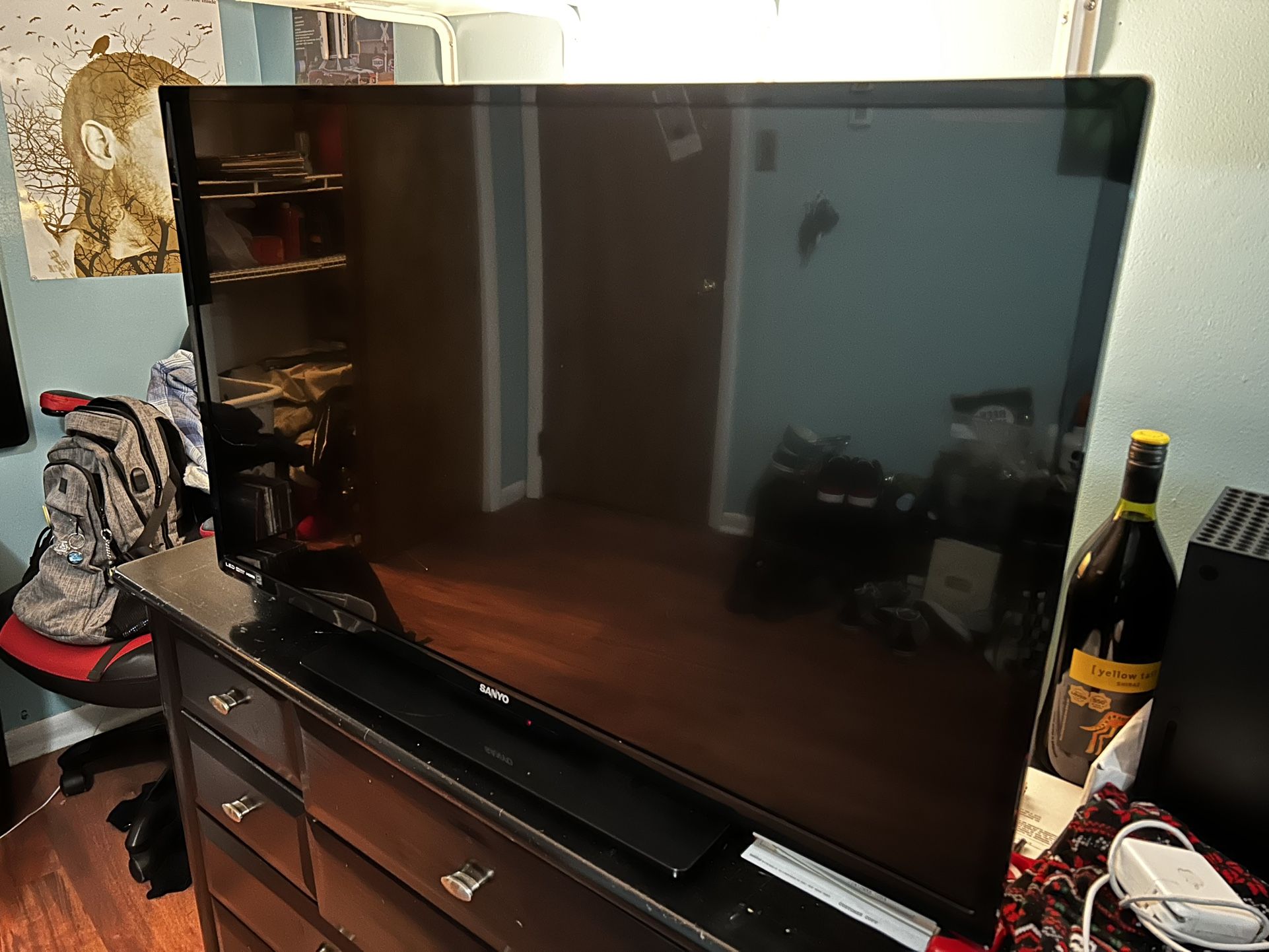 Flatscreen TV