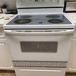 Home Item Stove From Whirlpool ( Ask For Price)