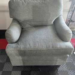 Accent Chair 