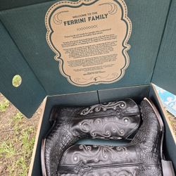 Cowboy Boots 